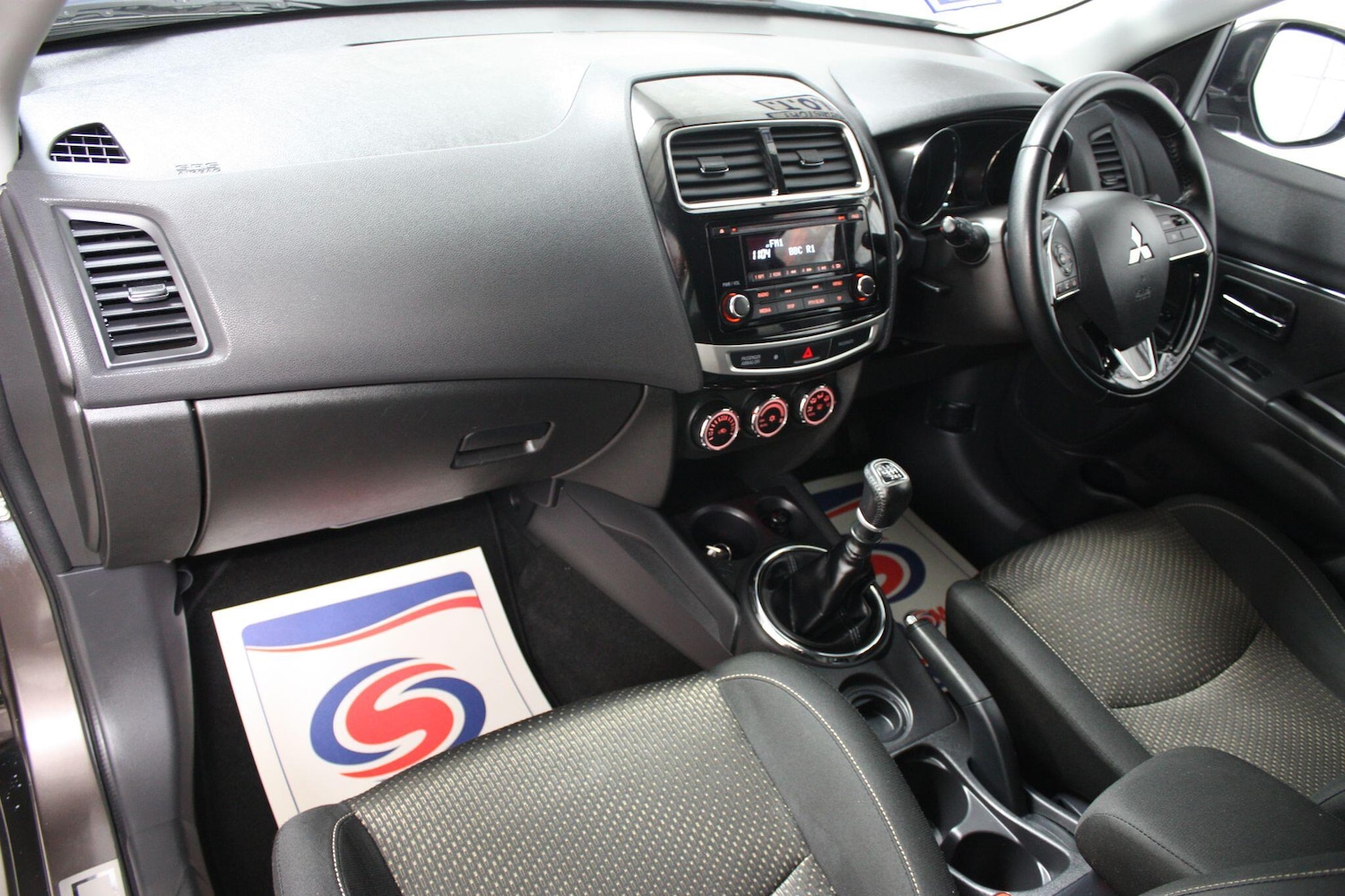 Used Mitsubishi ASX 2015 for sale - 76714995: Photo 9