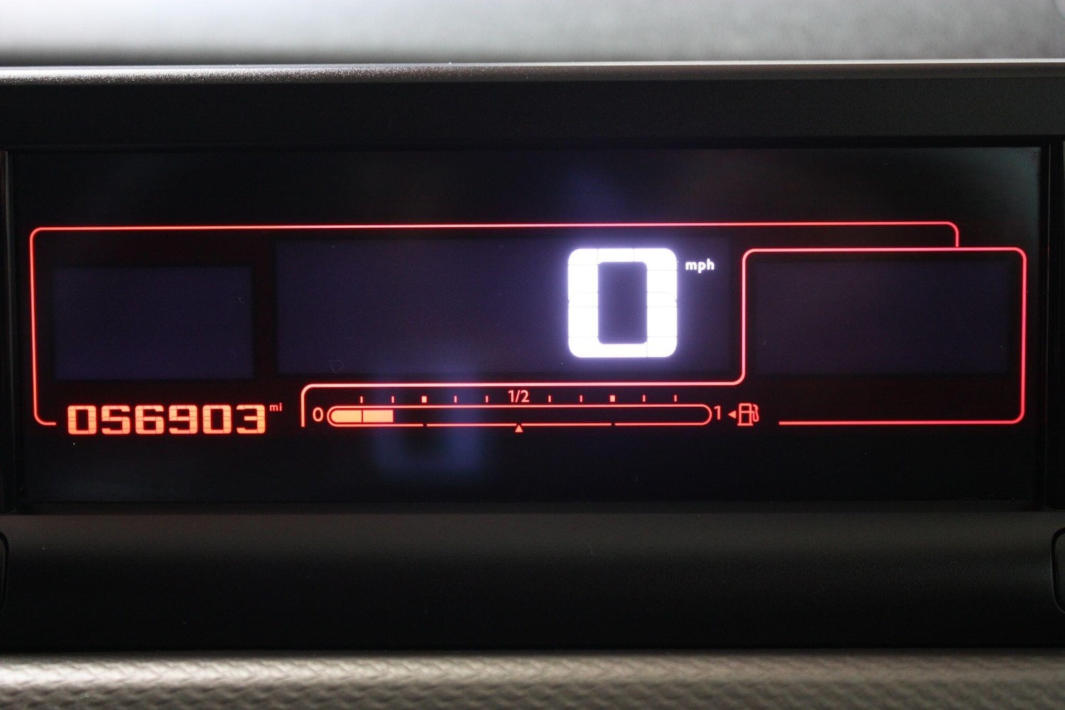 Used Citroen C4 Cactus 2015 for sale - 77131499: Photo 16