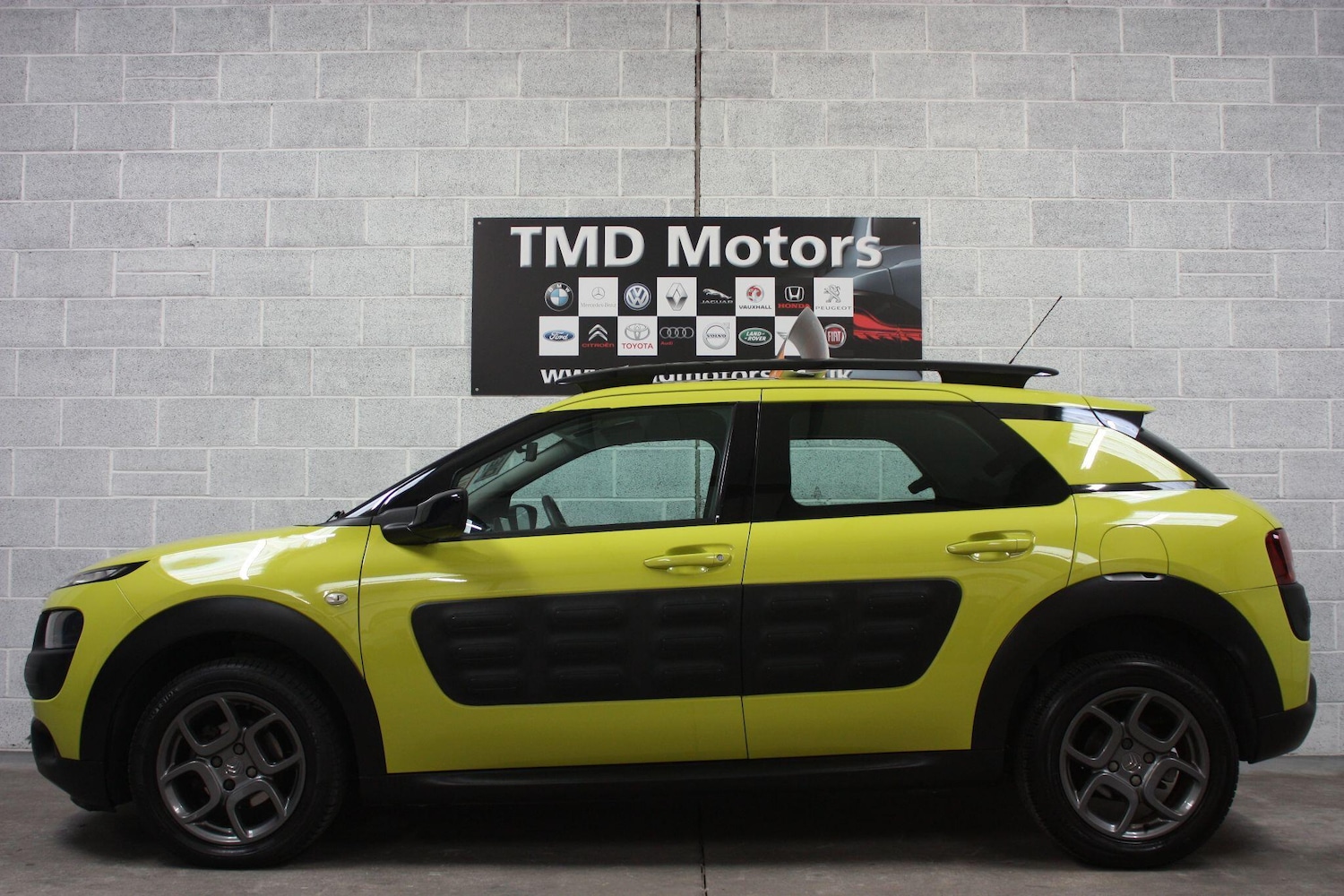 Used Citroen C4 Cactus 2015 for sale - 77131499: Photo 4