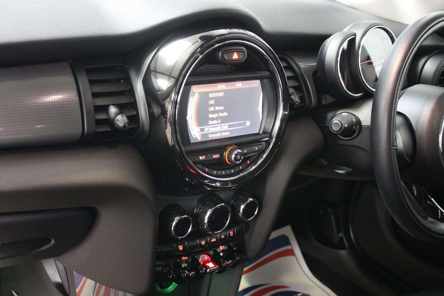 Used MINI Hatch 2016 for sale - 77993133: Photo 10