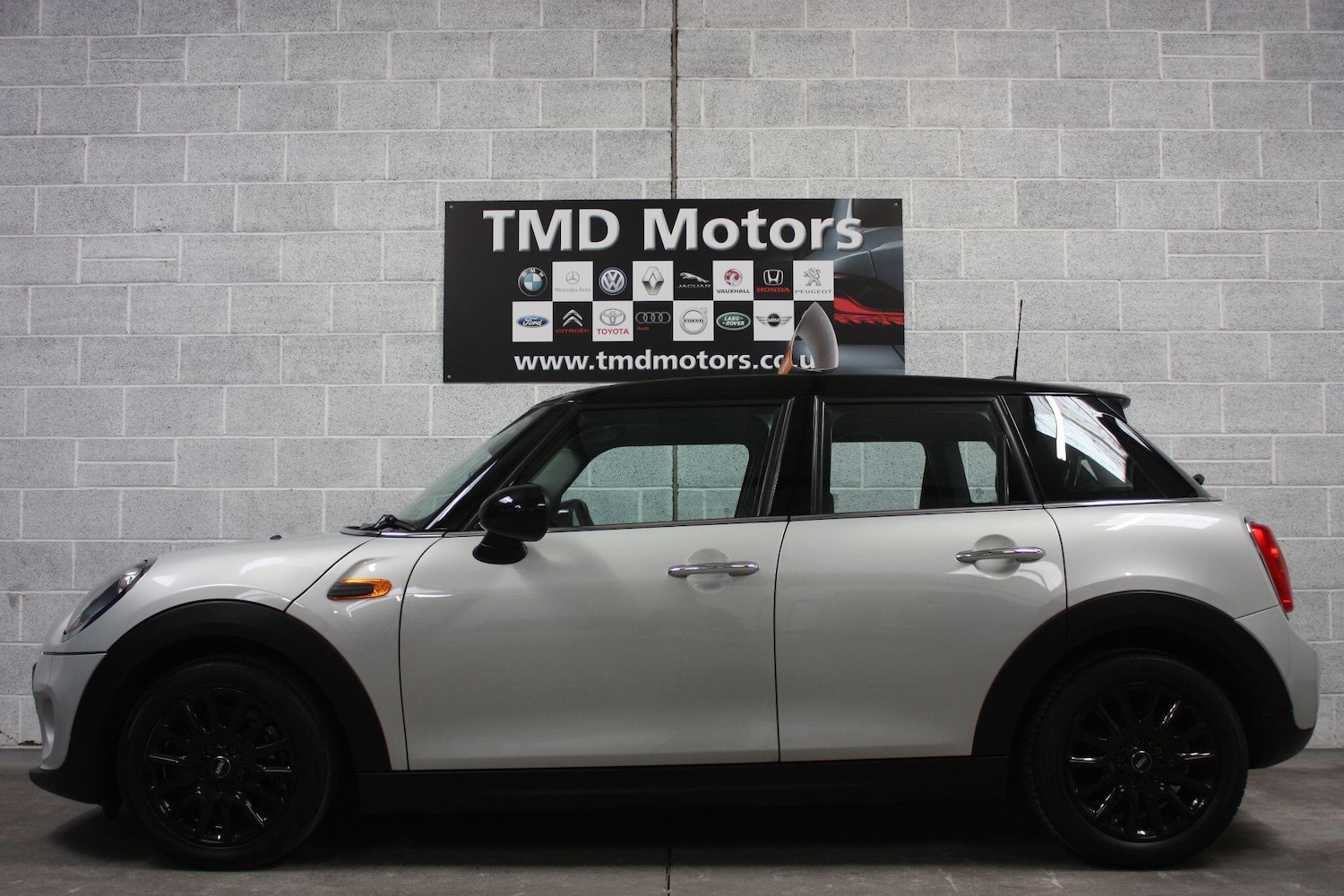 Used MINI Hatch 2016 for sale - 77993133: Photo 4