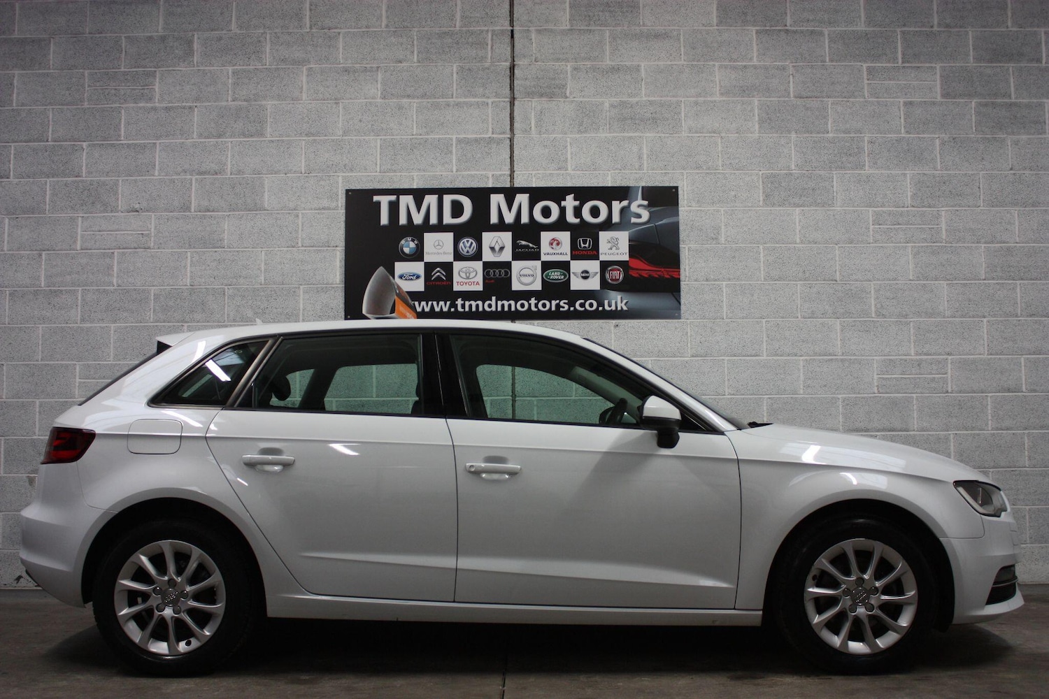 Used Audi A3 2014 for sale - 77455160: Photo 5