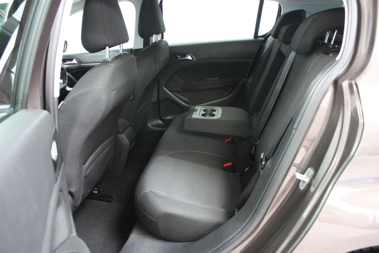 Used Peugeot 308 2014 for sale - 76247843: Photo 14