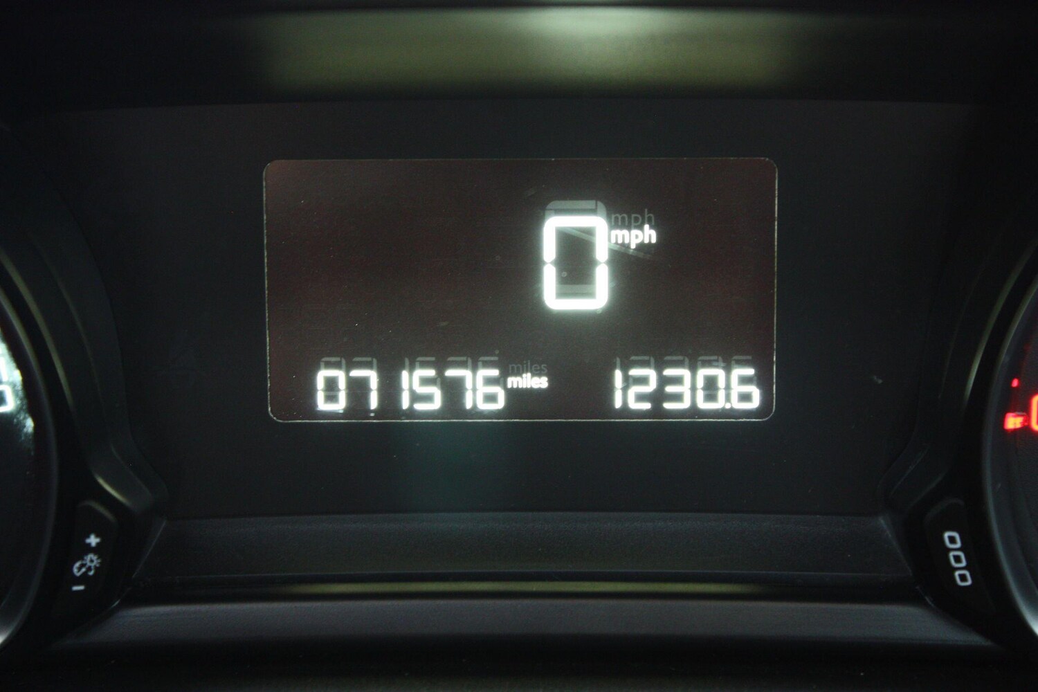 Used Peugeot 308 2014 for sale - 76247843: Photo 18