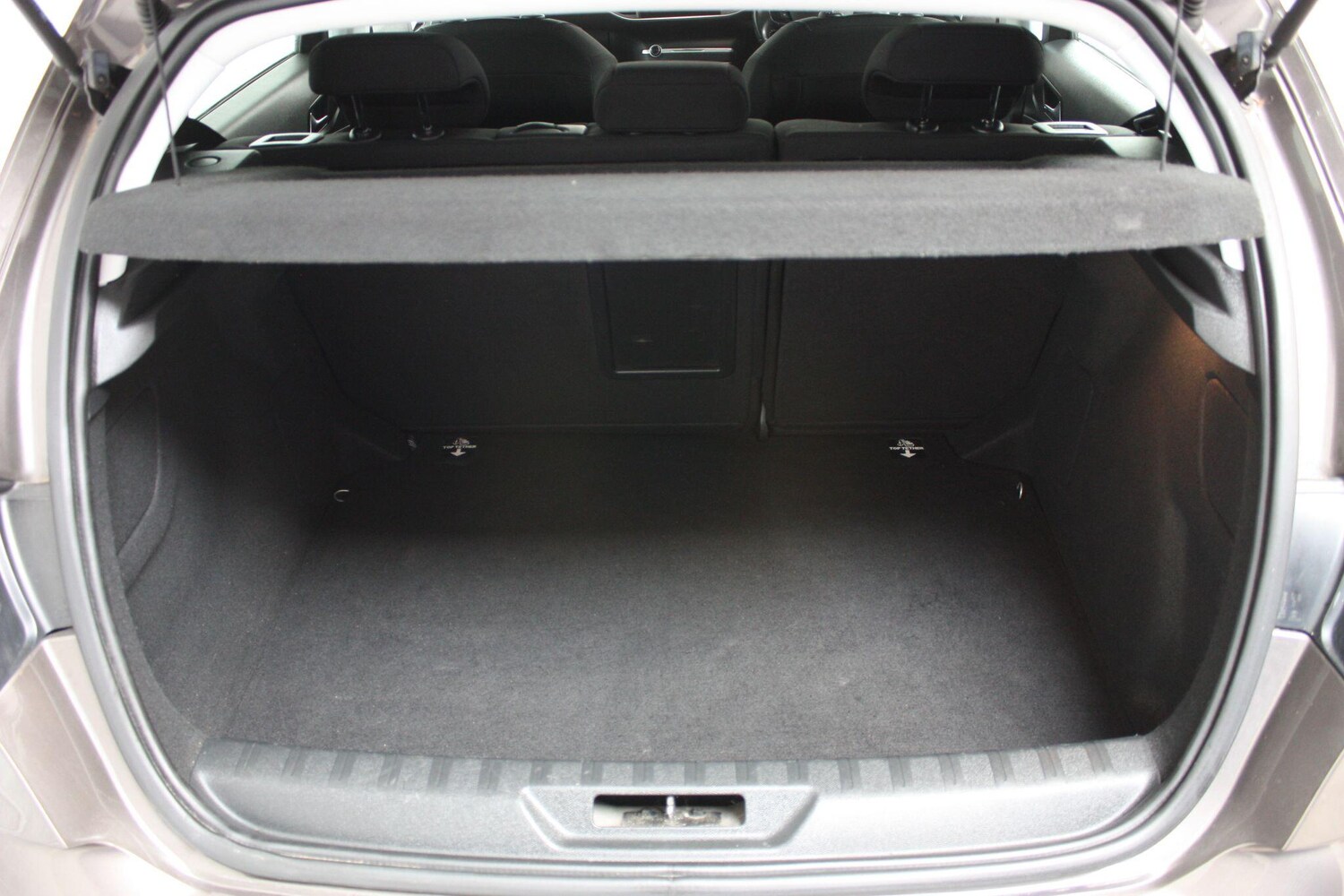 Used Peugeot 308 2014 for sale - 76247843: Photo 20