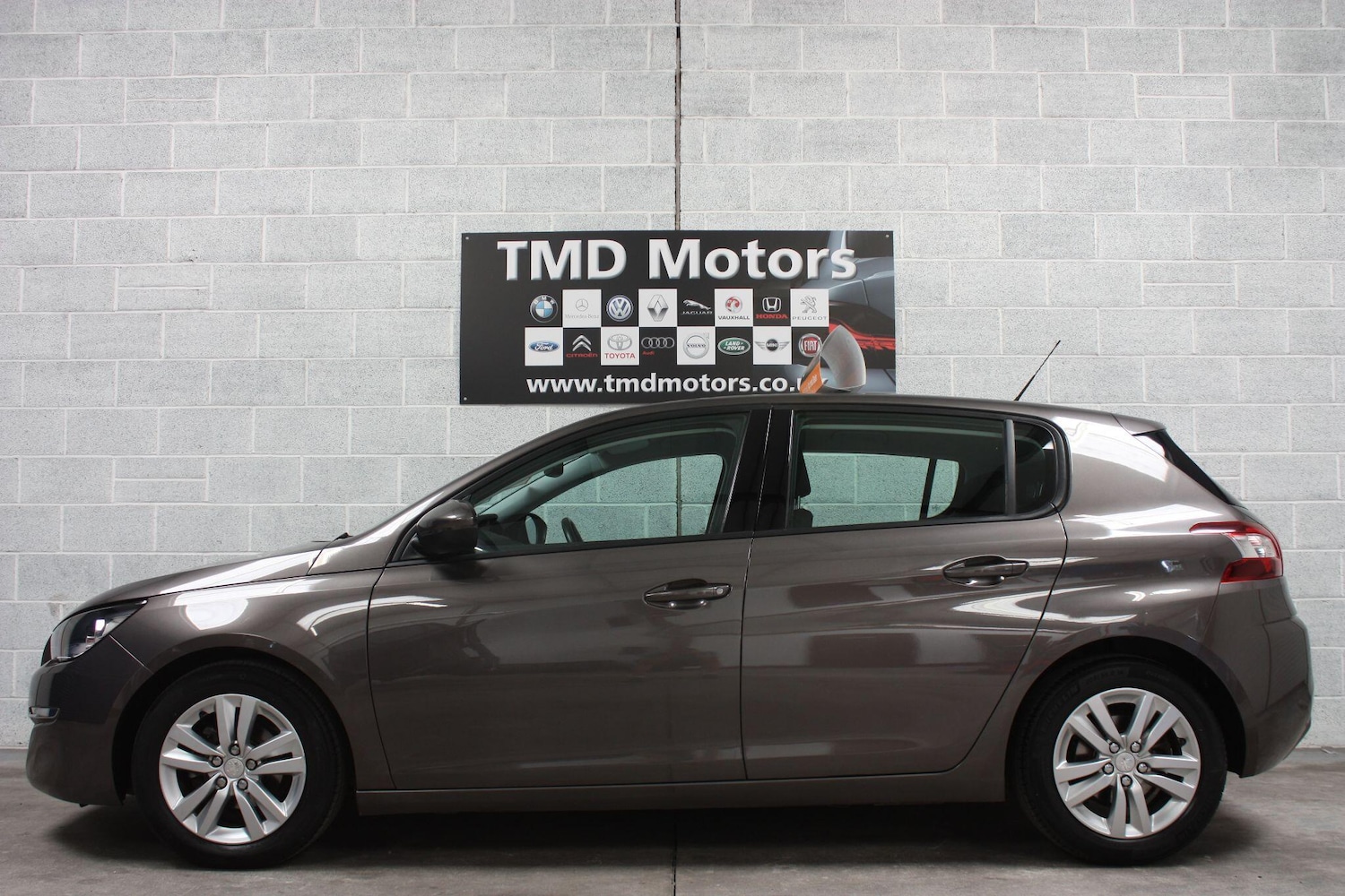 Used Peugeot 308 2014 for sale - 76247843: Photo 4