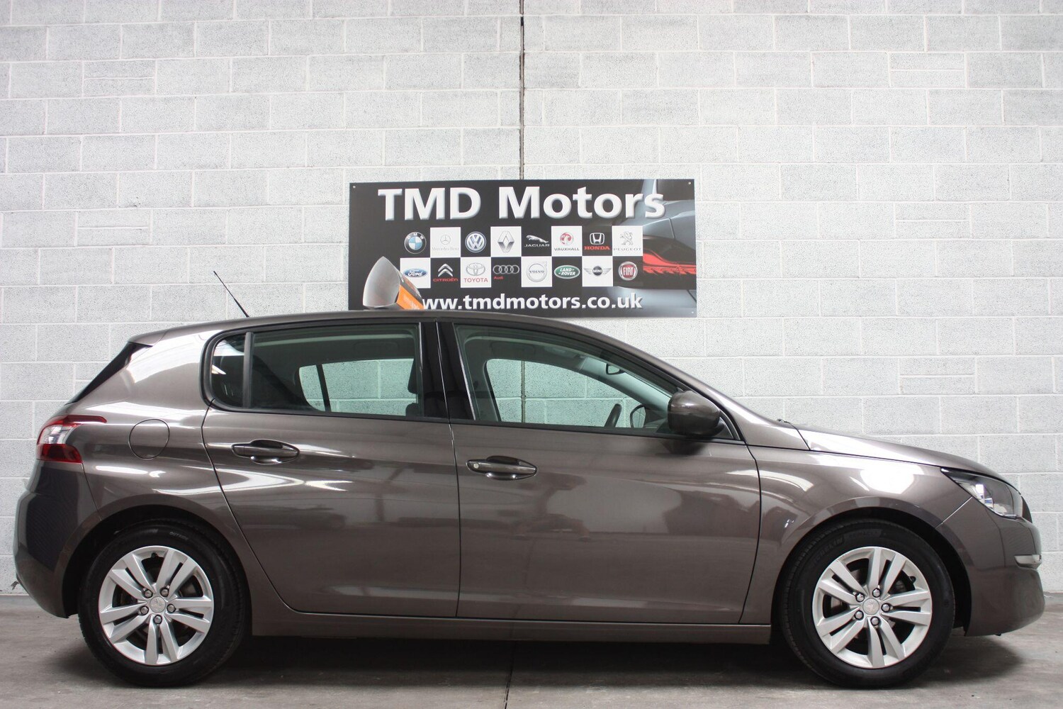 Used Peugeot 308 2014 for sale - 76247843: Photo 5