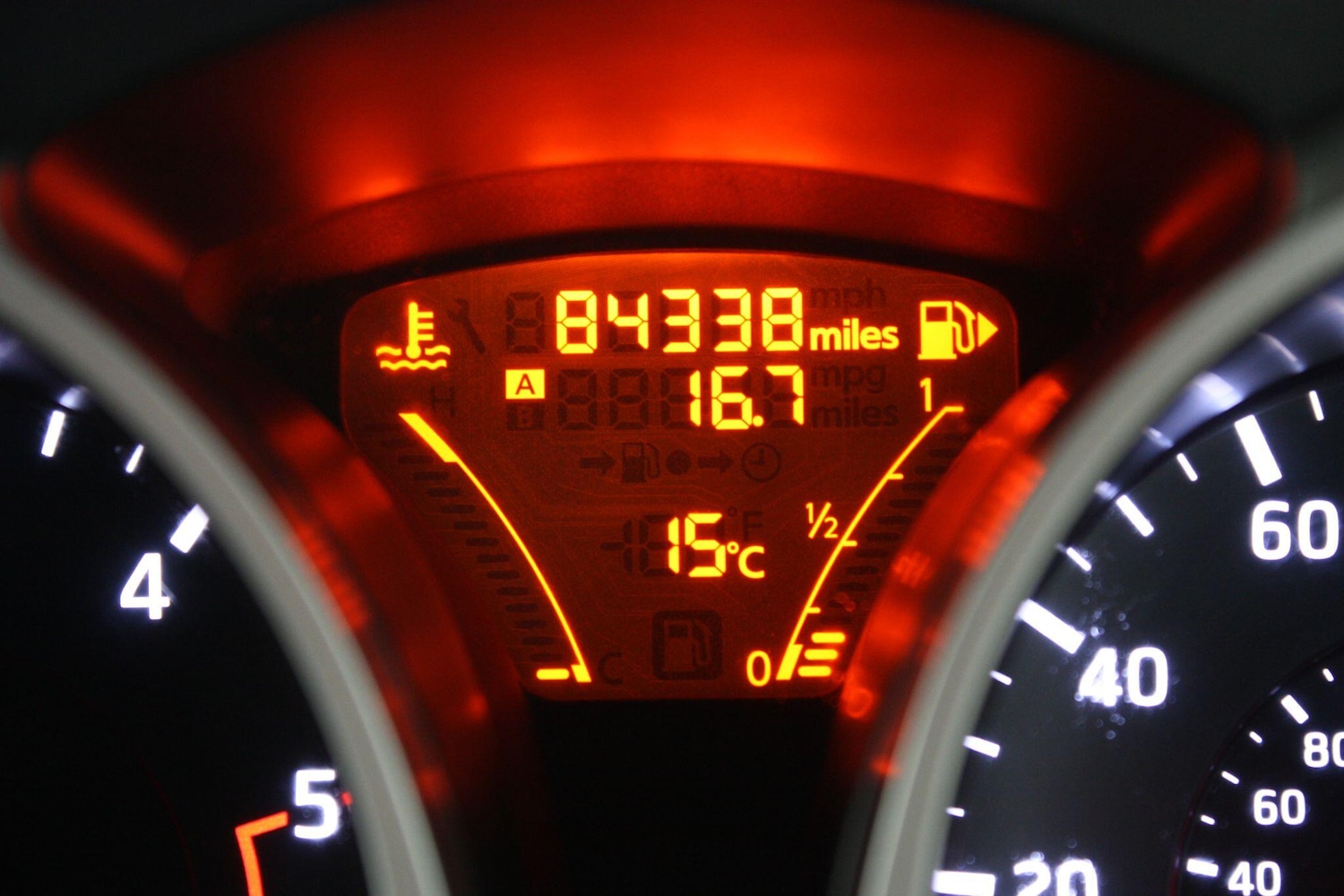 Used Nissan Juke 2014 for sale - 76071552: Photo 18