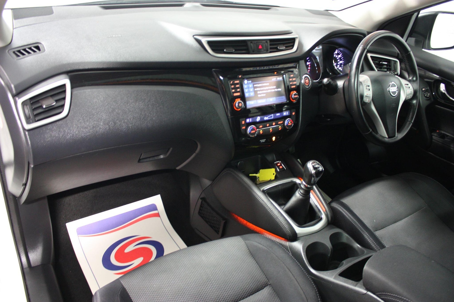 Used Nissan Qashqai 2016 for sale - 76886203: Photo 9