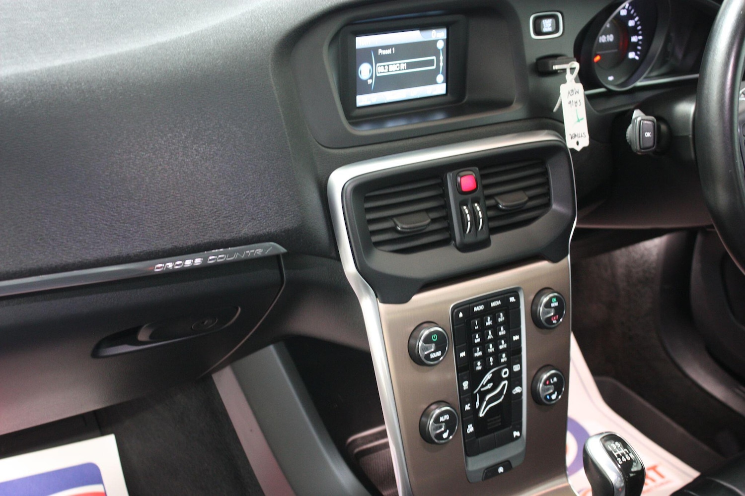 Used Volvo V40 Cross Country for sale - 78214946: Photo 10