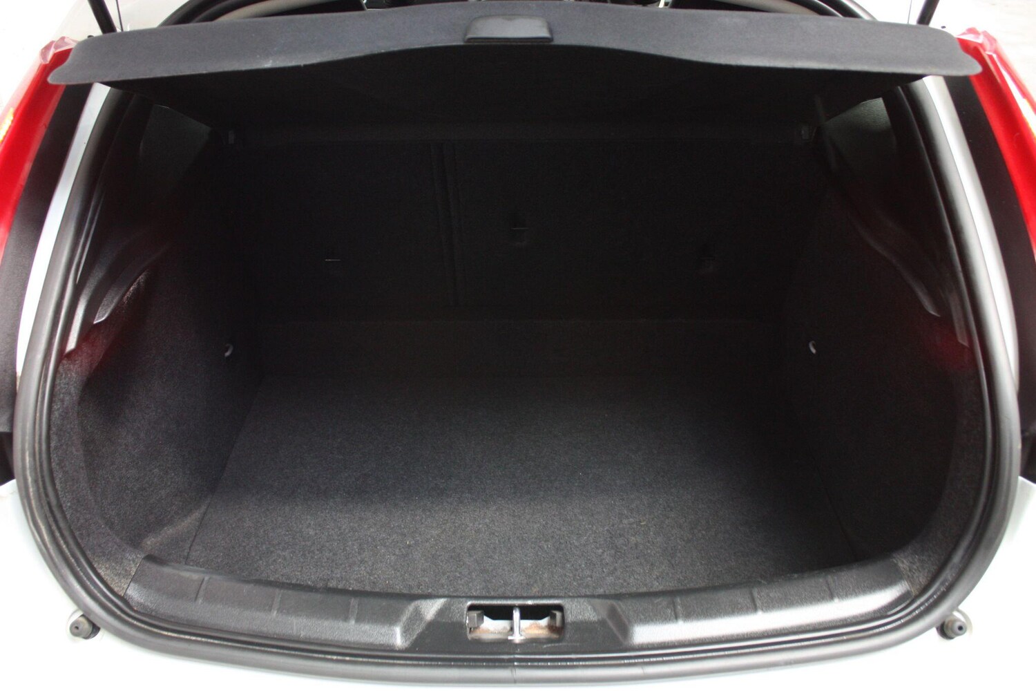 Used Volvo V40 Cross Country for sale - 78214946: Photo 20