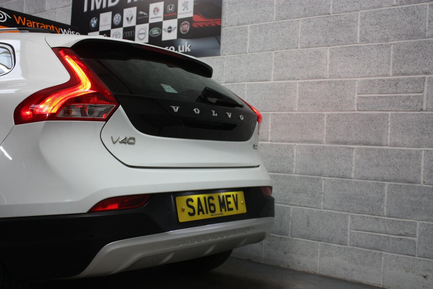 Used Volvo V40 Cross Country for sale - 78214946: Photo 22