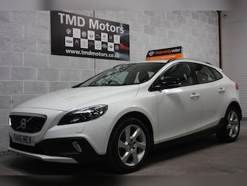 Used Volvo V40 Cross Country 2016 for sale - 78214946: Photo