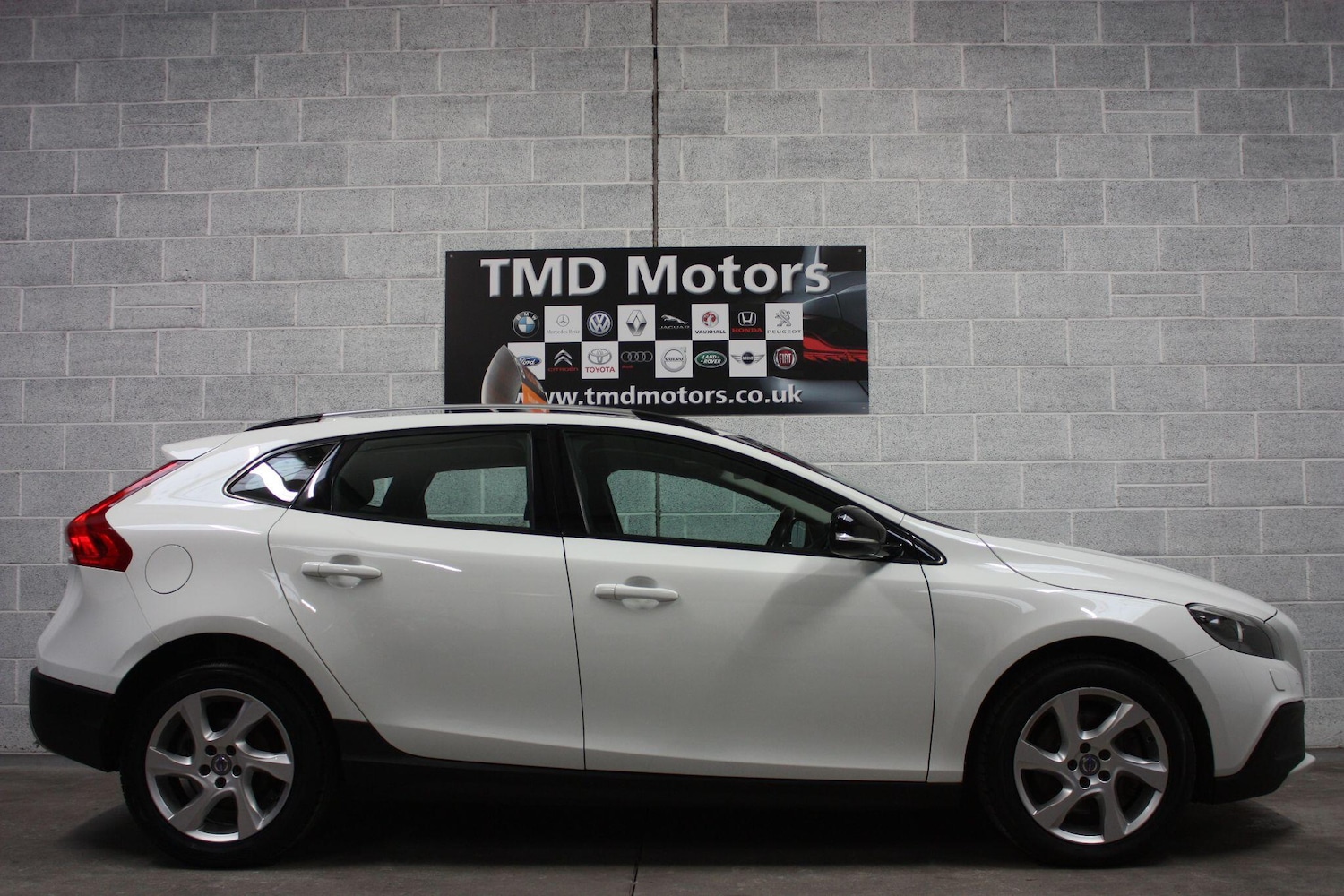 Used Volvo V40 Cross Country for sale - 78214946: Photo 5