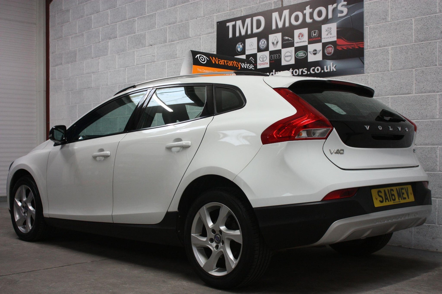 Used Volvo V40 Cross Country for sale - 78214946: Photo 8