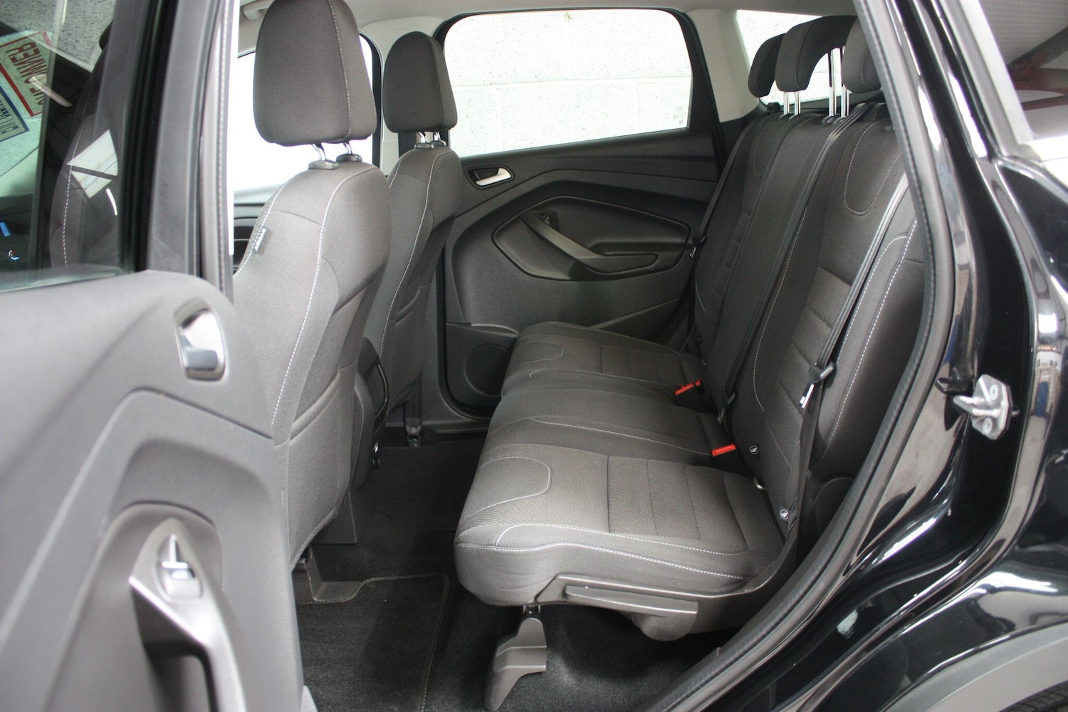 Used Ford Kuga 2015 for sale - 76377530: Photo 14