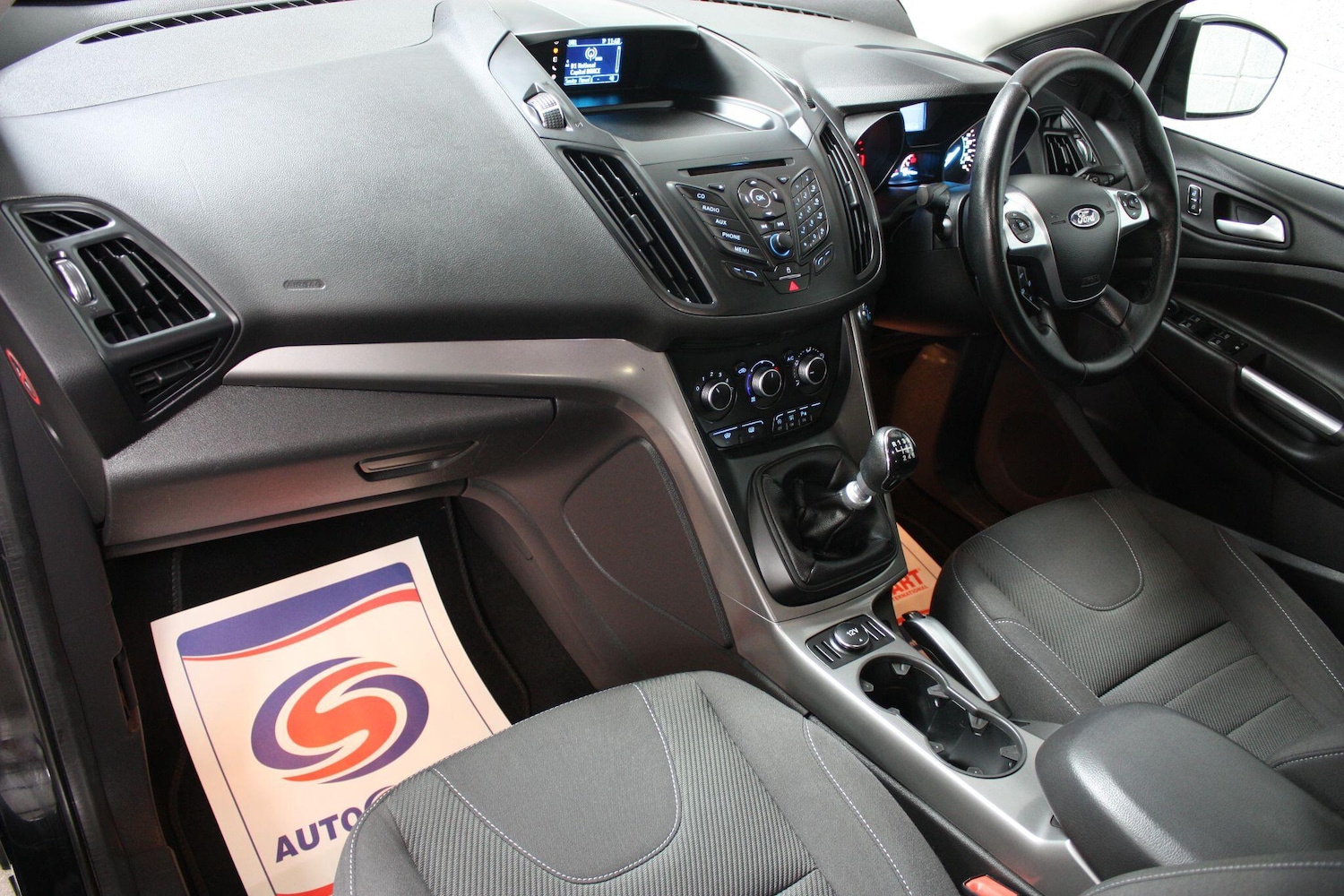 Used Ford Kuga 2015 for sale - 76377530: Photo 9