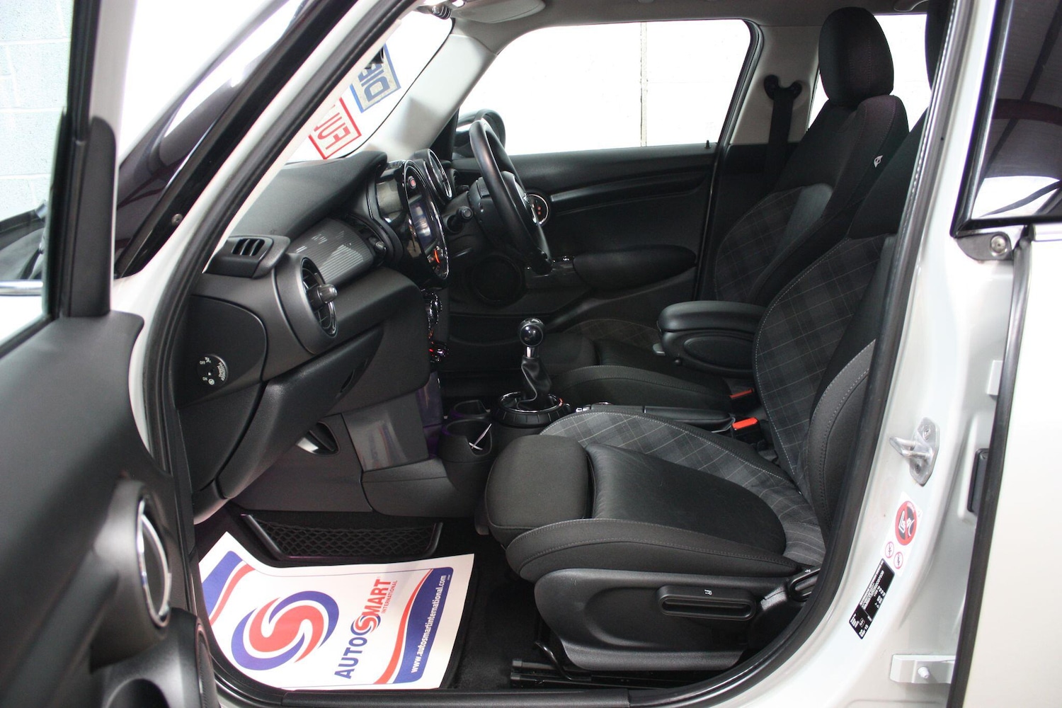 Used MINI Hatch 2015 for sale - 77030043: Photo 14