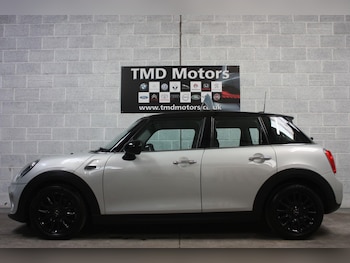 Used MINI Hatch 2015 for sale - 77030043: Photo