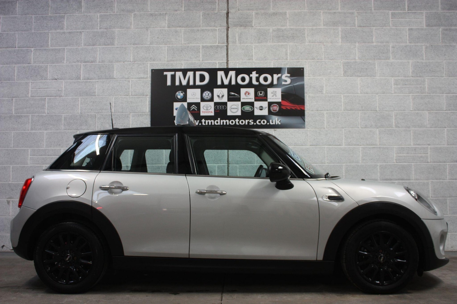 Used MINI Hatch 2015 for sale - 77030043: Photo 5