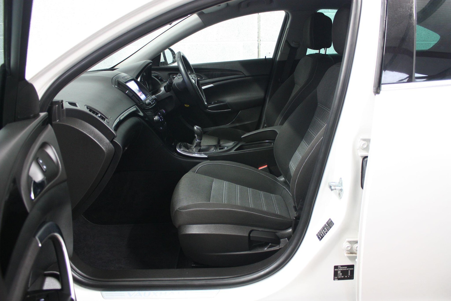 Used Vauxhall Insignia 2016 for sale - 77203944: Photo 14