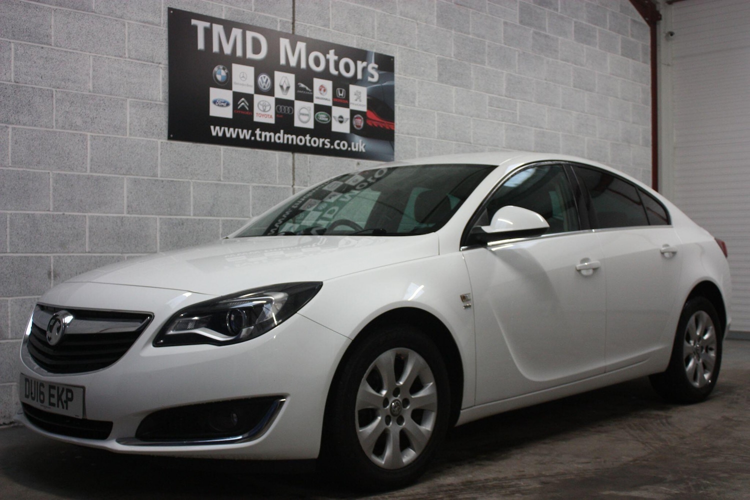 Used Vauxhall Insignia 2016 for sale - 77203944: Photo 3