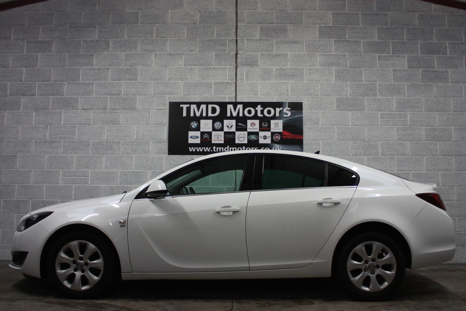 Used Vauxhall Insignia 2016 for sale - 77203944: Photo 4