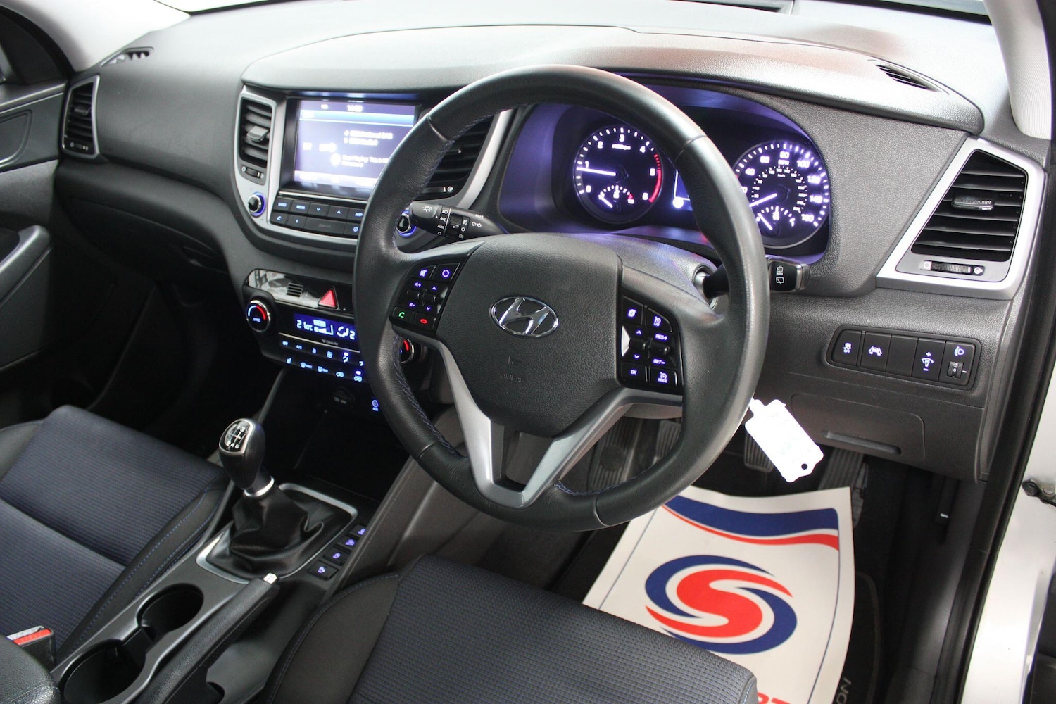 Used Hyundai TUCSON 2016 for sale - 76349230: Photo 11