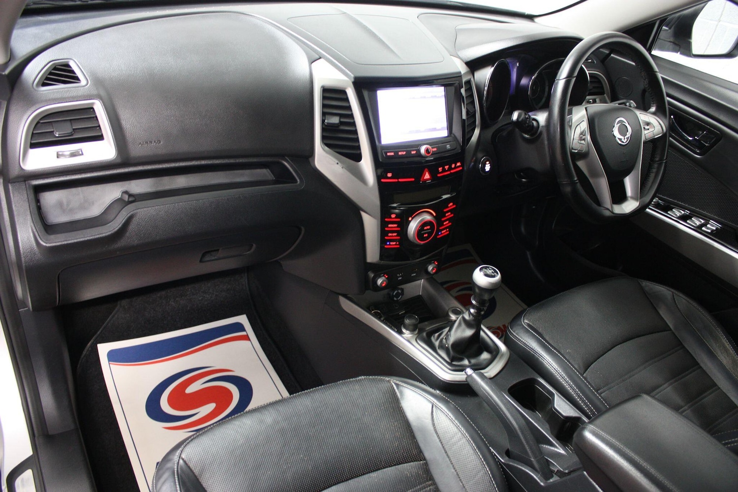 Used Ssangyong Tivoli 2017 for sale - 77625928: Photo 9