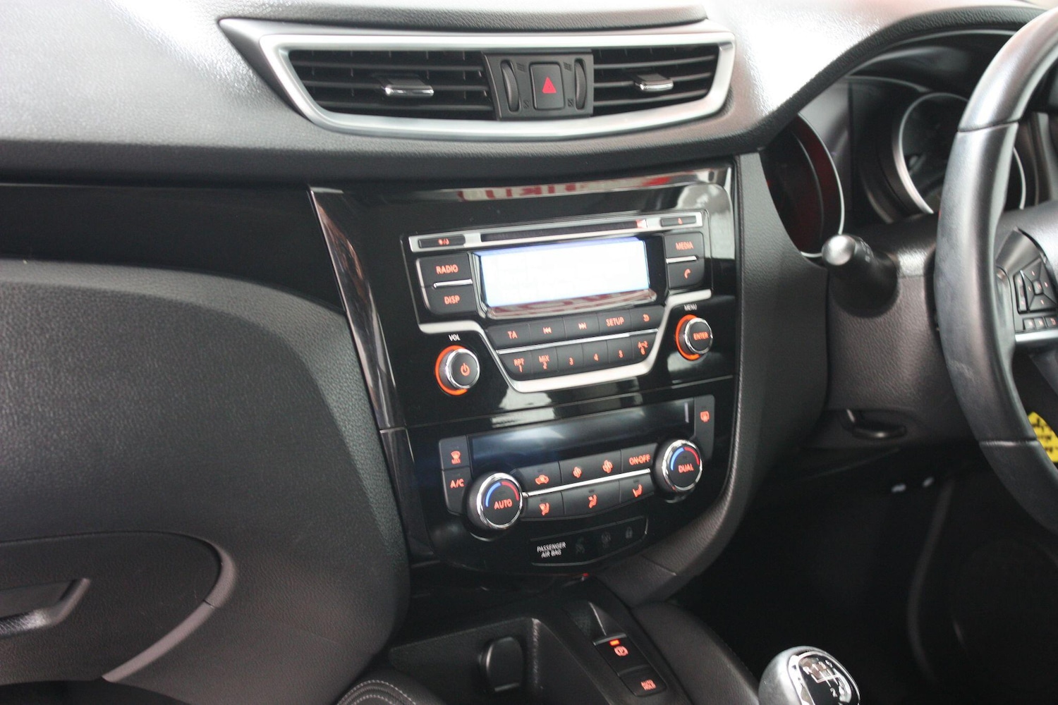 Used Nissan Qashqai 2018 for sale - 76752995: Photo 10