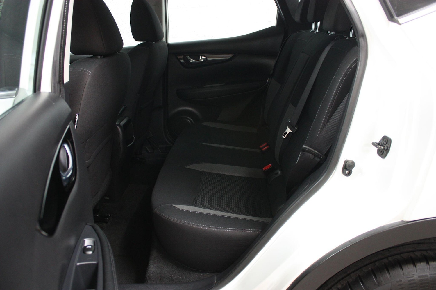 Used Nissan Qashqai 2018 for sale - 76752995: Photo 12