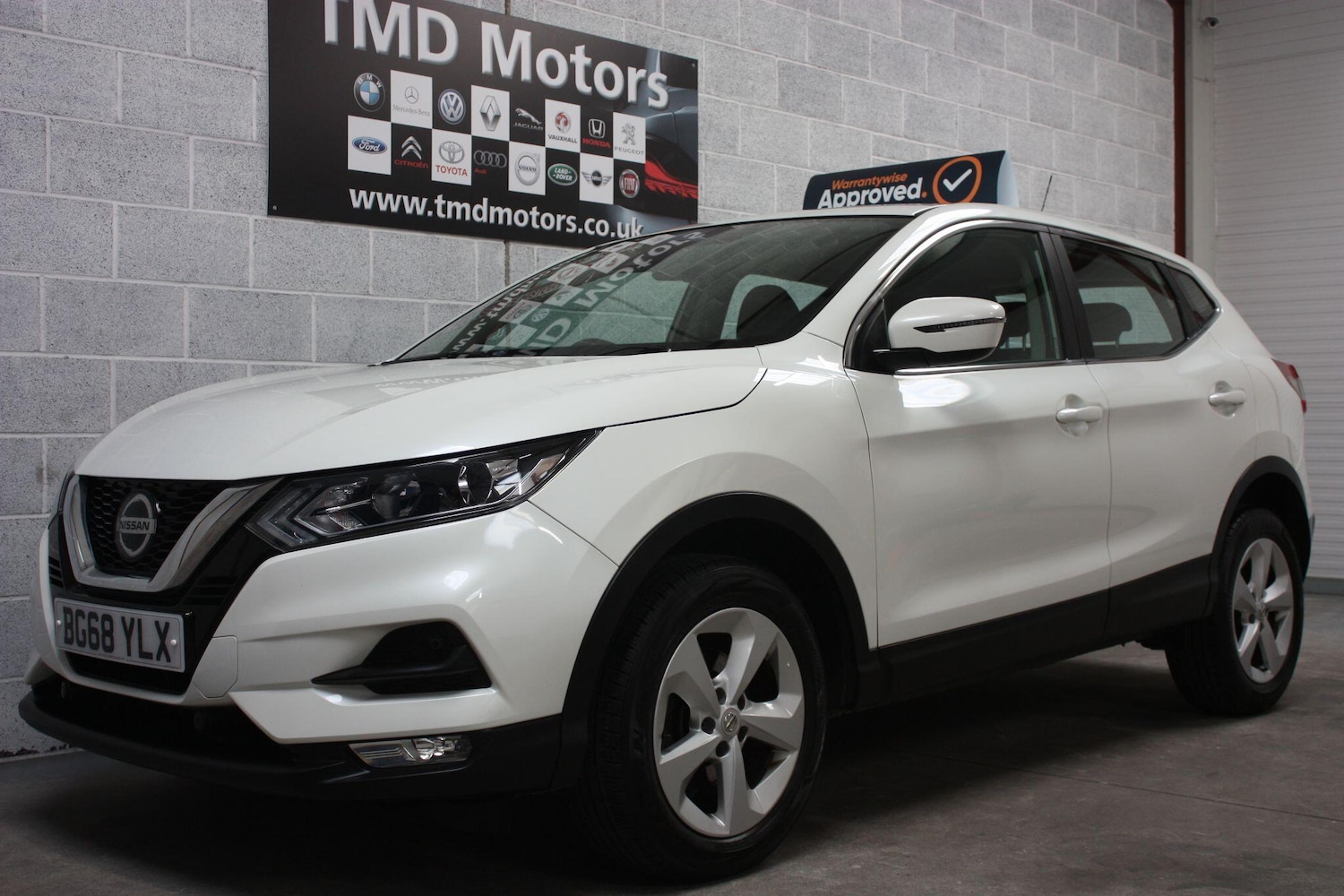 Used Nissan Qashqai 2018 for sale - 76752995: Photo 3