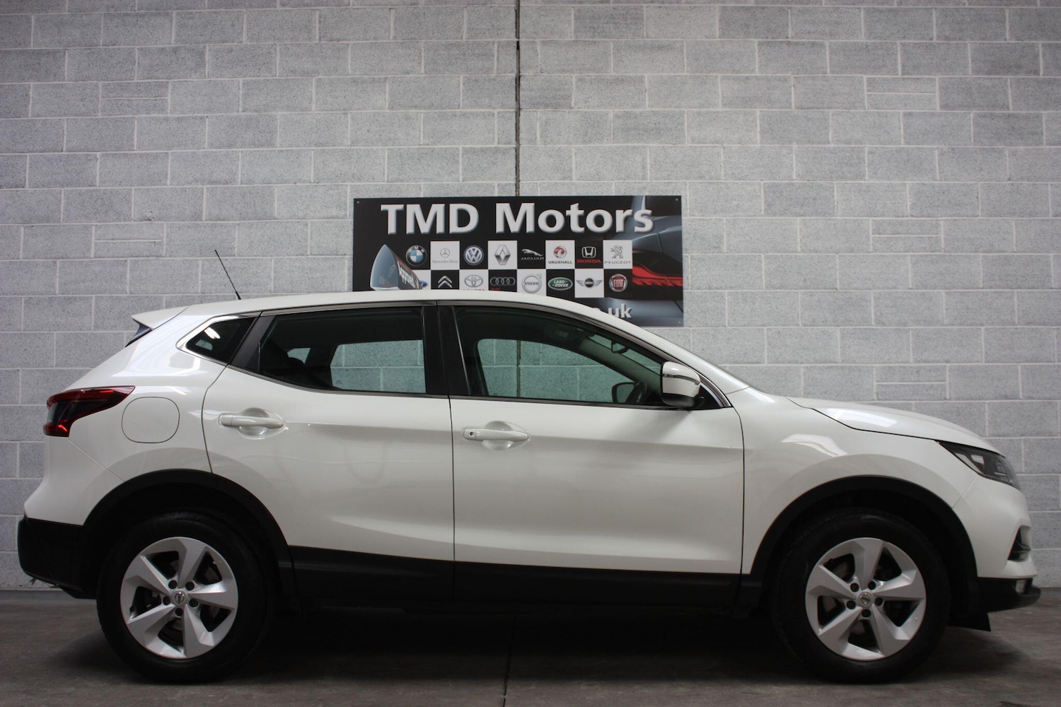 Used Nissan Qashqai 2018 for sale - 76752995: Photo 5