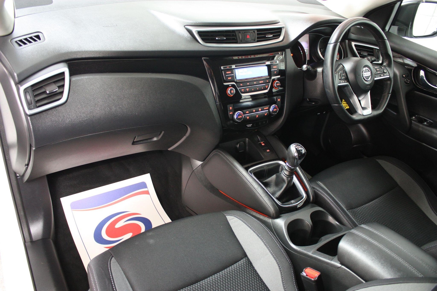 Used Nissan Qashqai 2018 for sale - 76752995: Photo 9