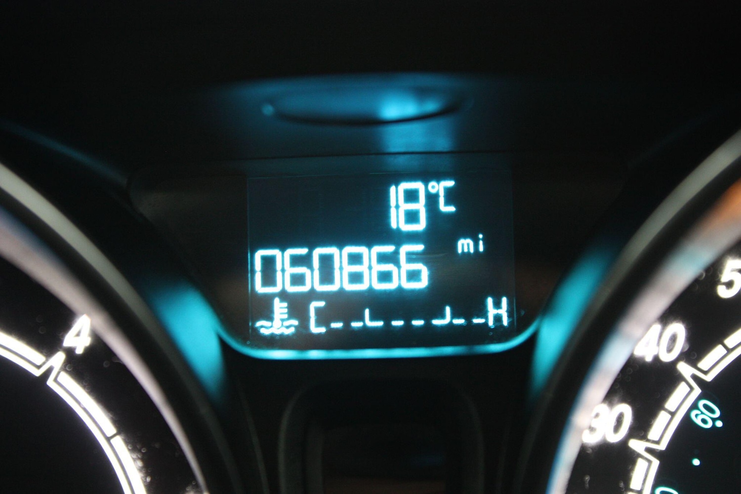 Used Ford Fiesta 2016 for sale - 76295350: Photo 17