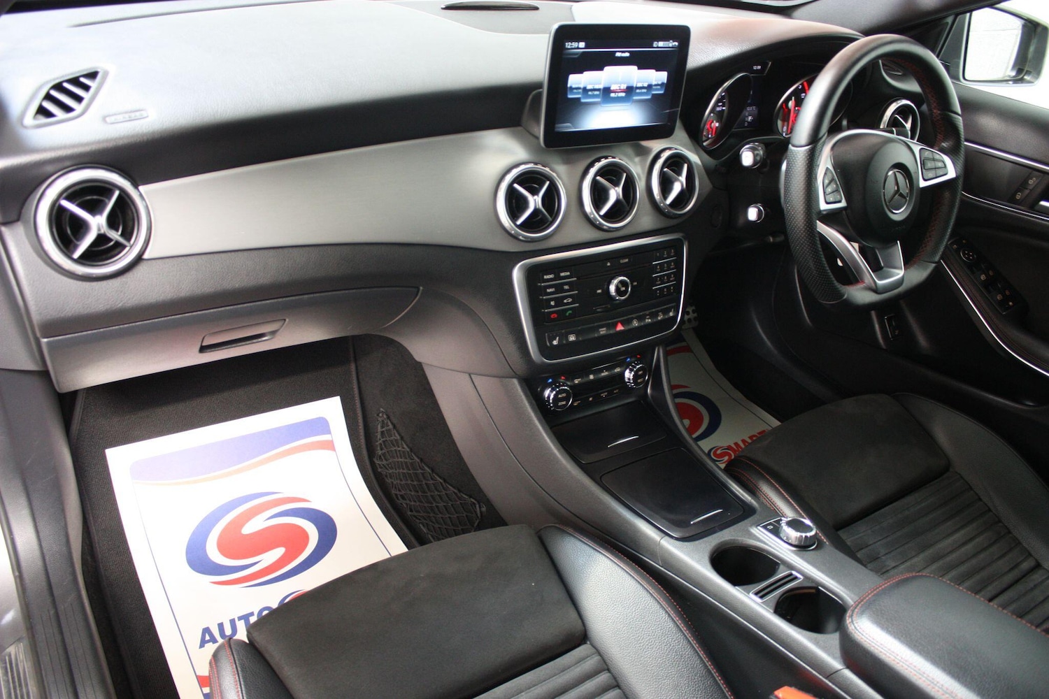 Used Mercedes-Benz GLA 2017 for sale - 77015275: Photo 9