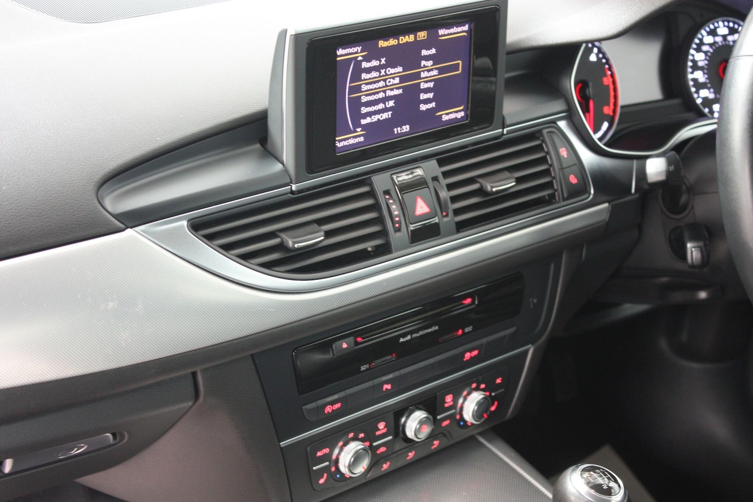 Used Audi A6 Saloon 2013 for sale - 76315118: Photo 10