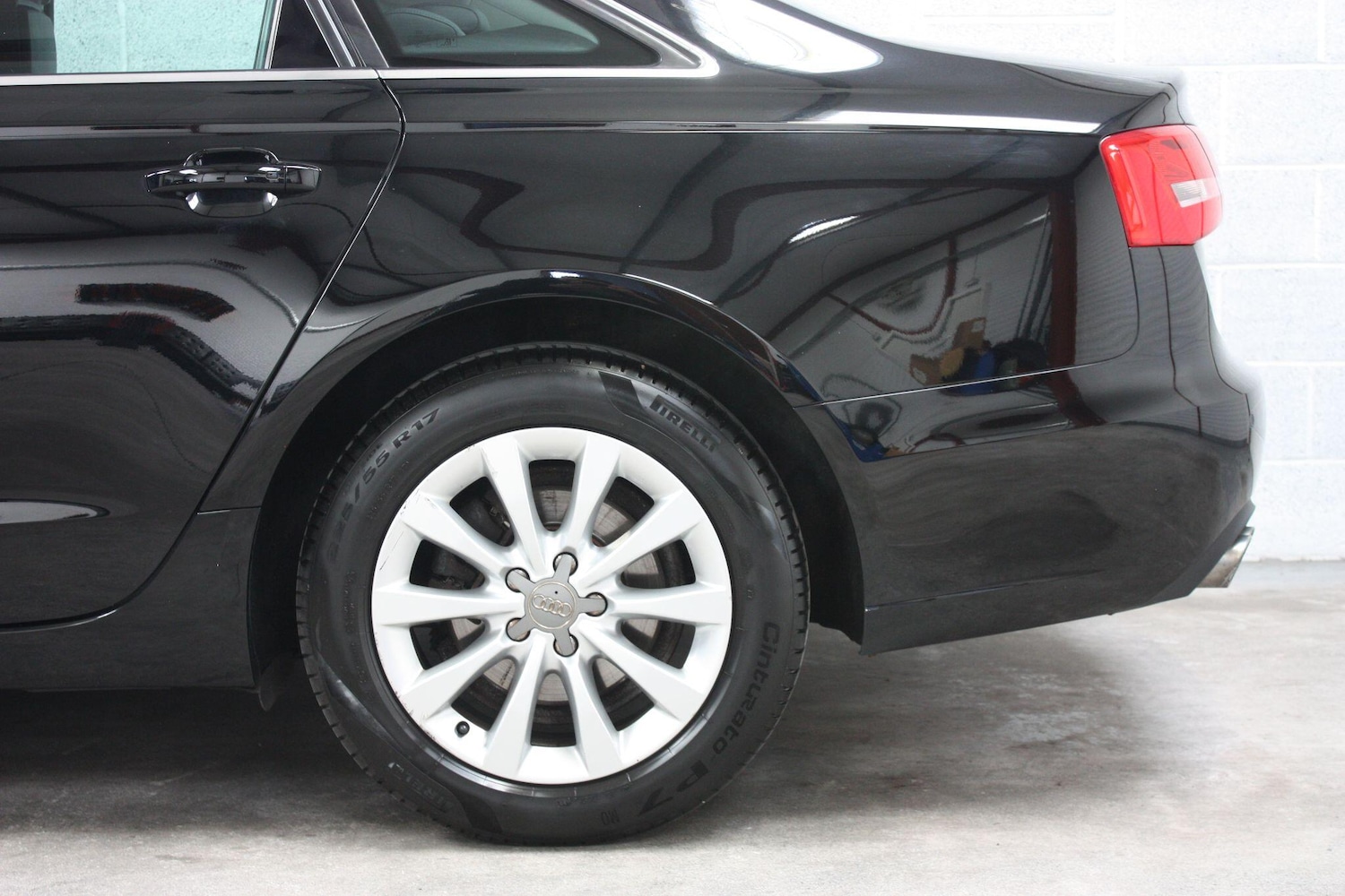 Used Audi A6 Saloon 2013 for sale - 76315118: Photo 30