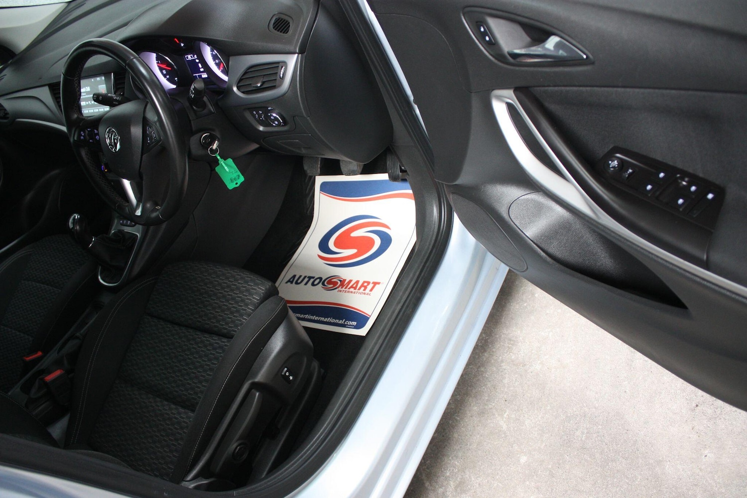 Used Vauxhall Astra 2019 for sale - 77993850: Photo 22