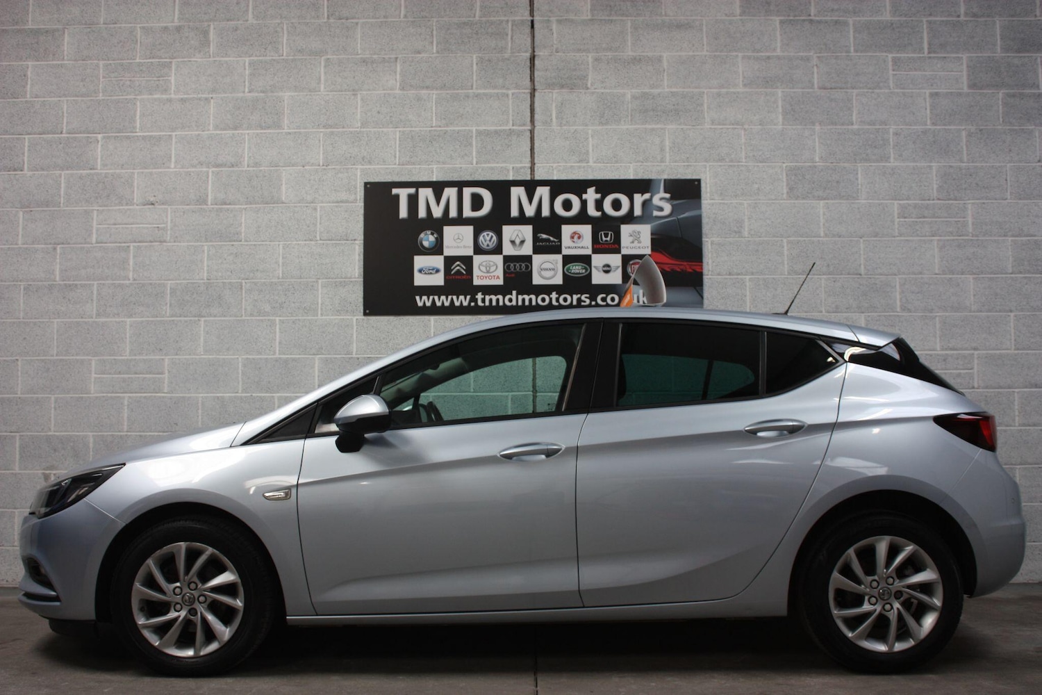 Used Vauxhall Astra 2019 for sale - 77993850: Photo 4