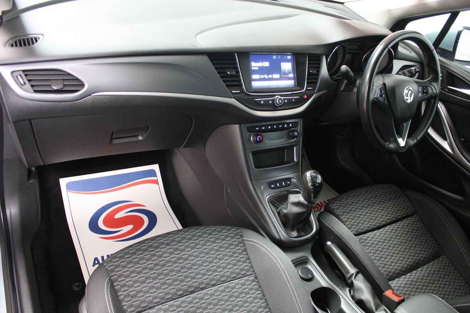 Used Vauxhall Astra 2019 for sale - 77993850: Photo 9