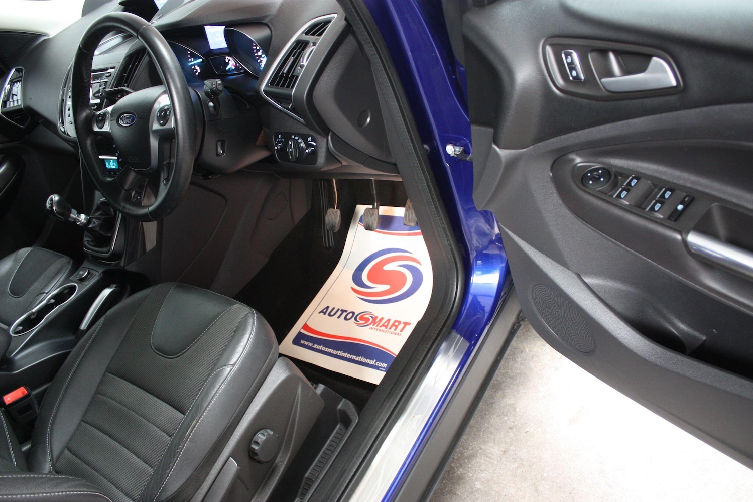 Used Ford Kuga 2015 for sale - 77238215: Photo 17