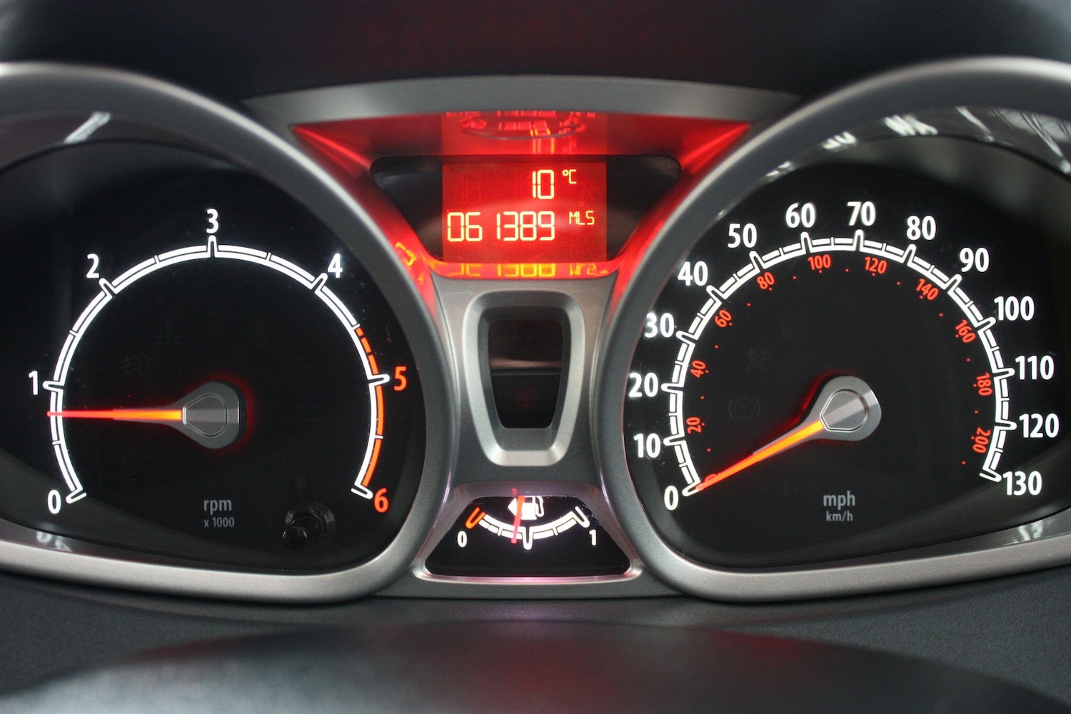 Used Ford Fiesta 2010 for sale - 76936361: Photo 16