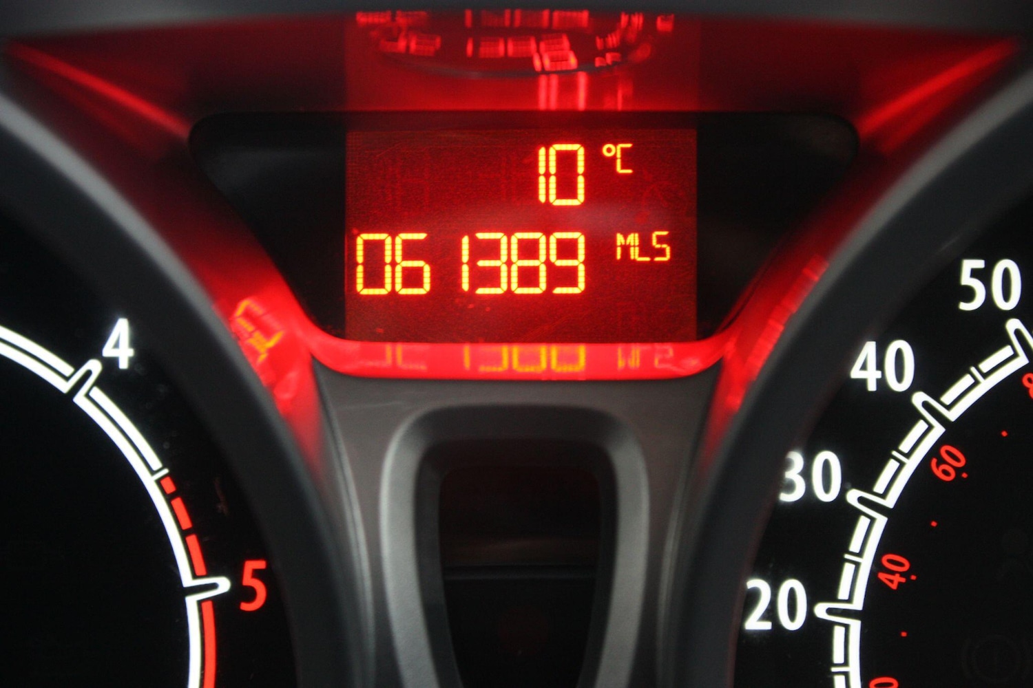 Used Ford Fiesta 2010 for sale - 76936361: Photo 17