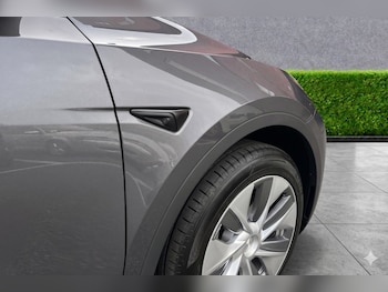 Used Tesla Model Y 2023 for sale - 78274173: Photo