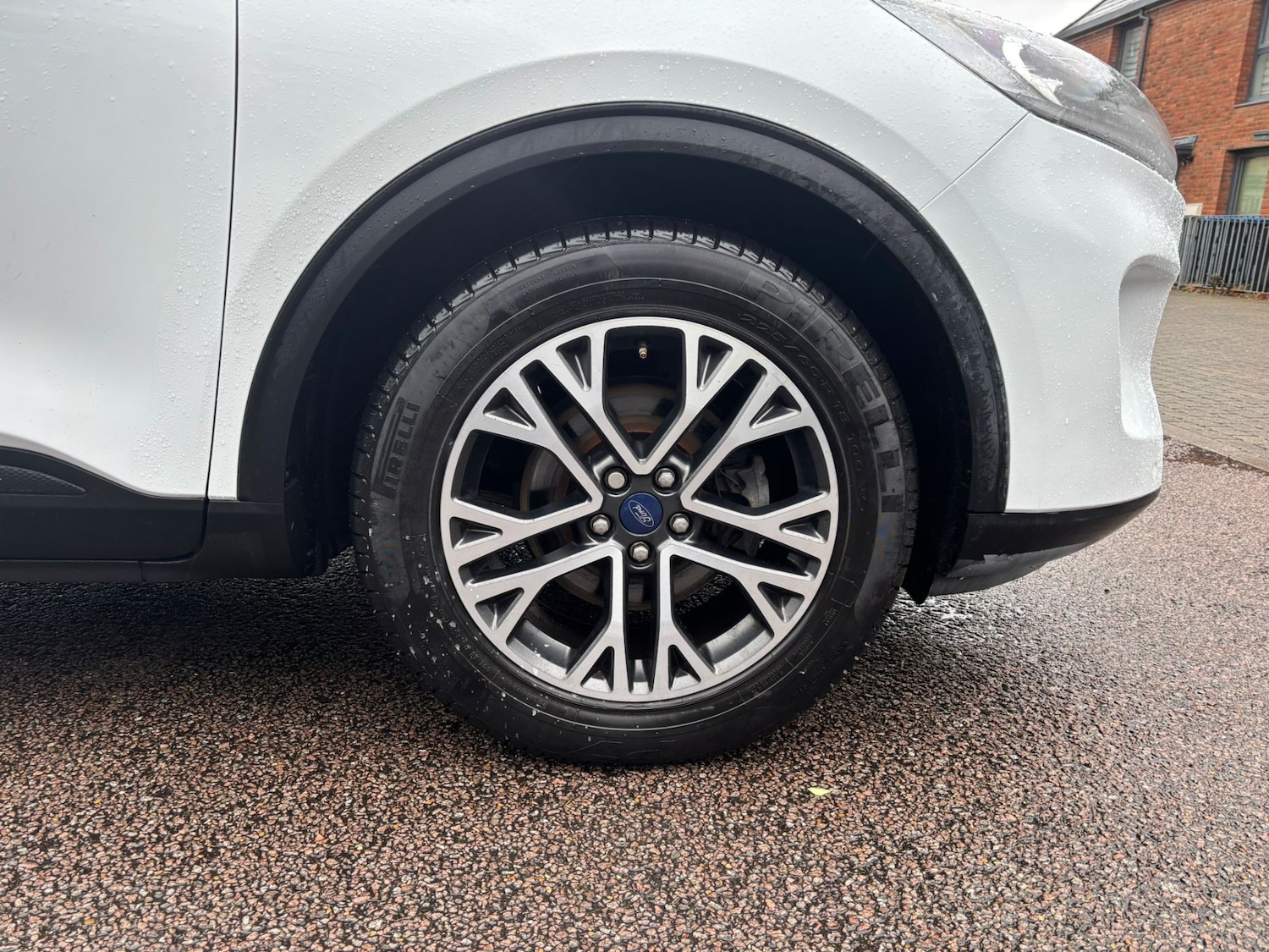 Used Ford Kuga 2020 for sale - 77618417: Photo 3