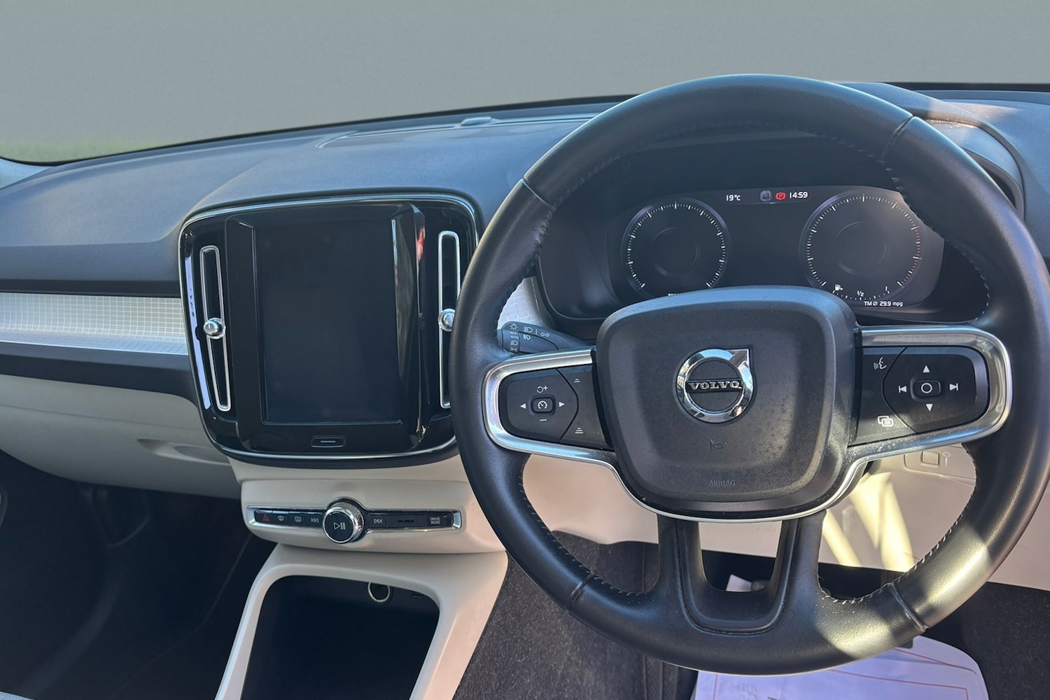 Used Volvo XC40 2019 for sale - 77918994: Photo 20