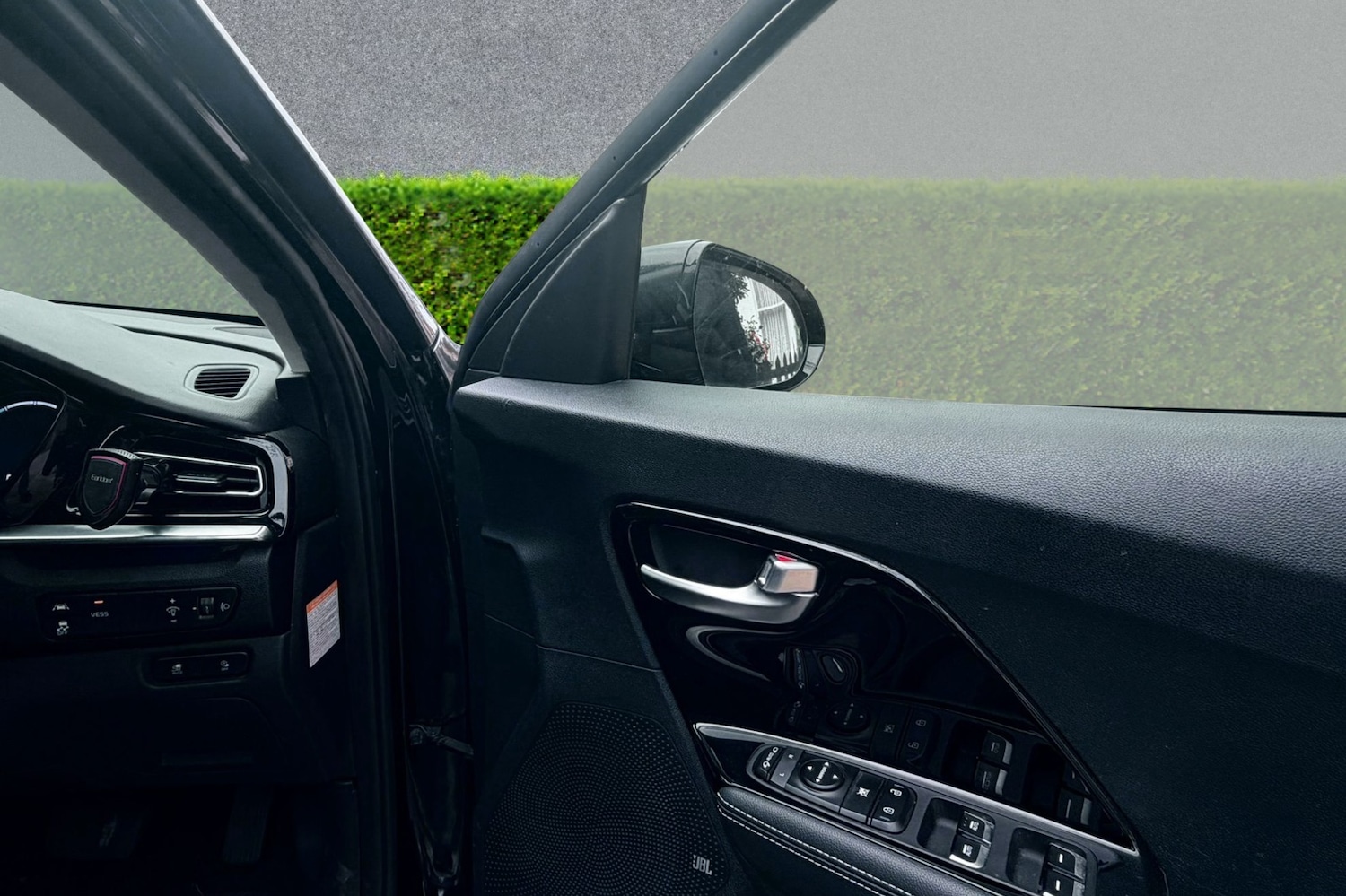 Used Kia Niro 2020 for sale - 77905952: Photo 9