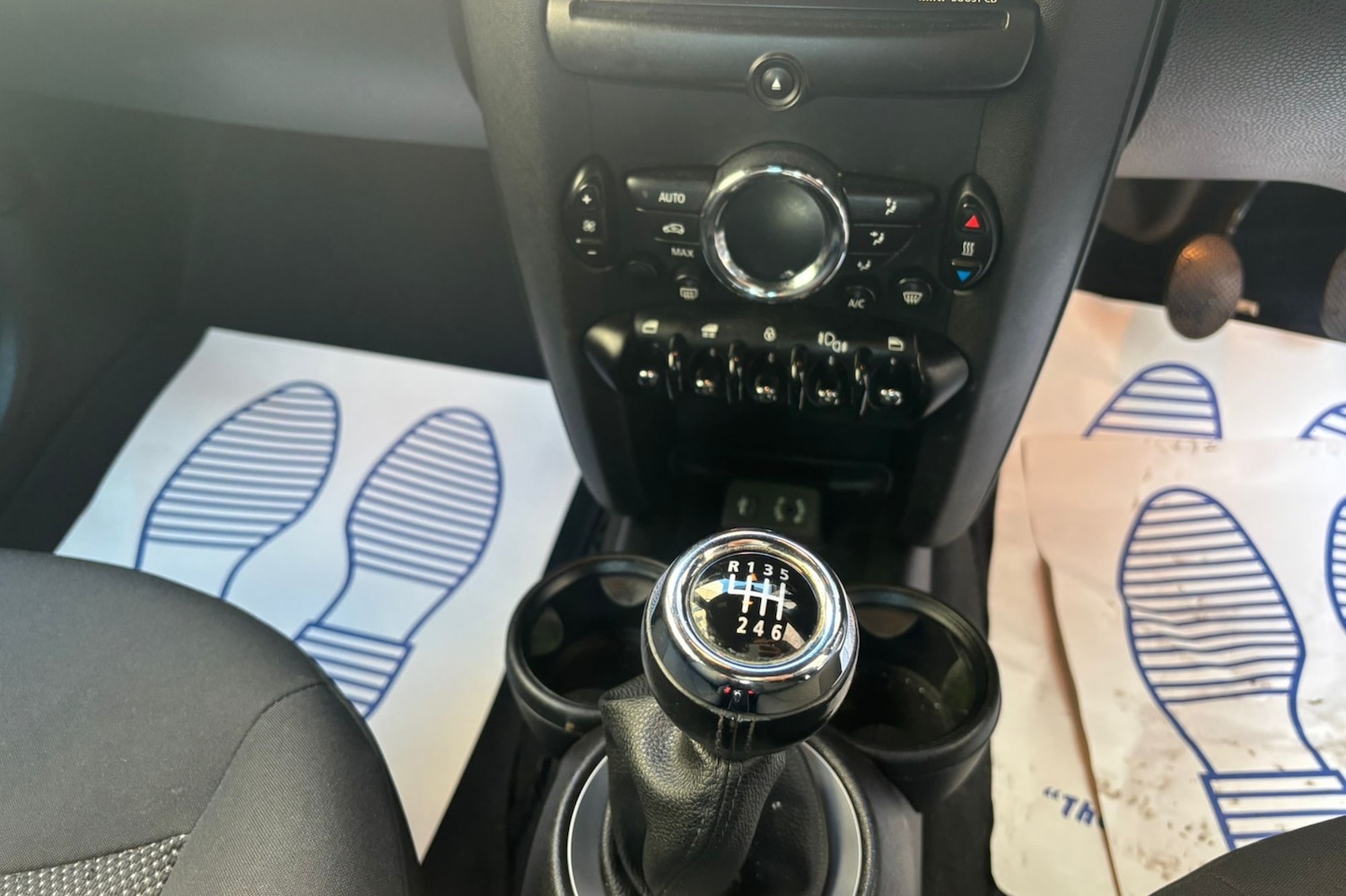 Used MINI Convertible 2015 for sale - 77721619: Photo 10