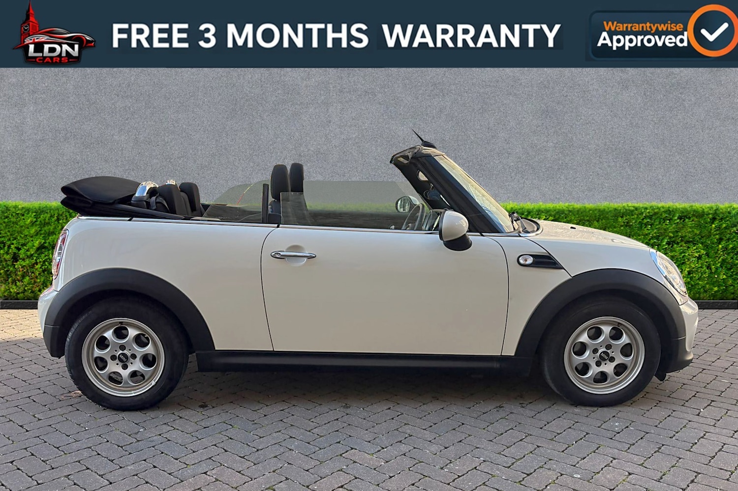 Used MINI Convertible 2015 for sale - 77721619: Photo 2